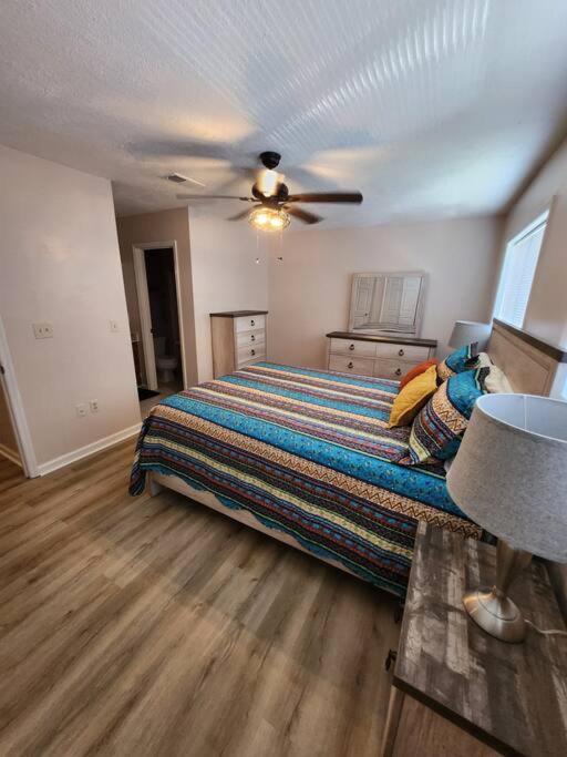 Apartamento Townhouse Of Tranquility Little River Exterior foto